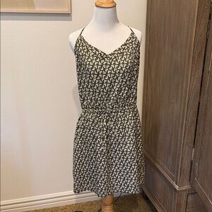 Elegant Green Patterned Women's Dress